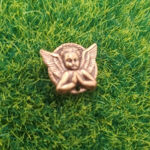 Guardian Angel Cherub Pendant P333